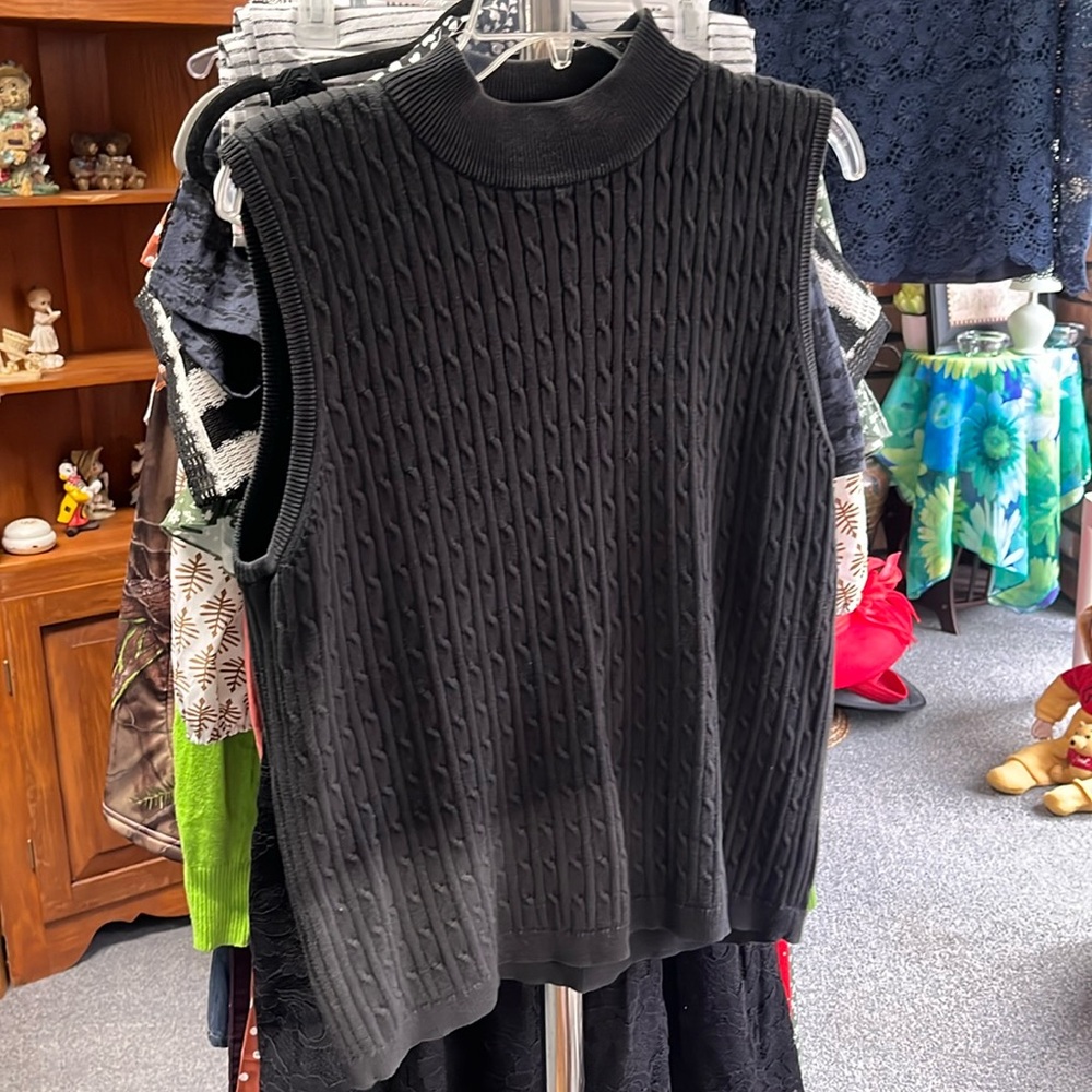 Vintage Marks And Spencer Cable Knit Vest PTP 21